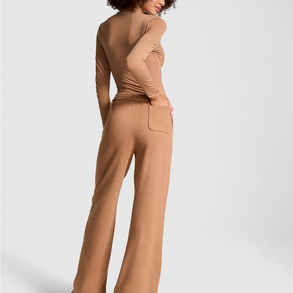 PINK Wide-Leg Pants - Picture 4 of 14